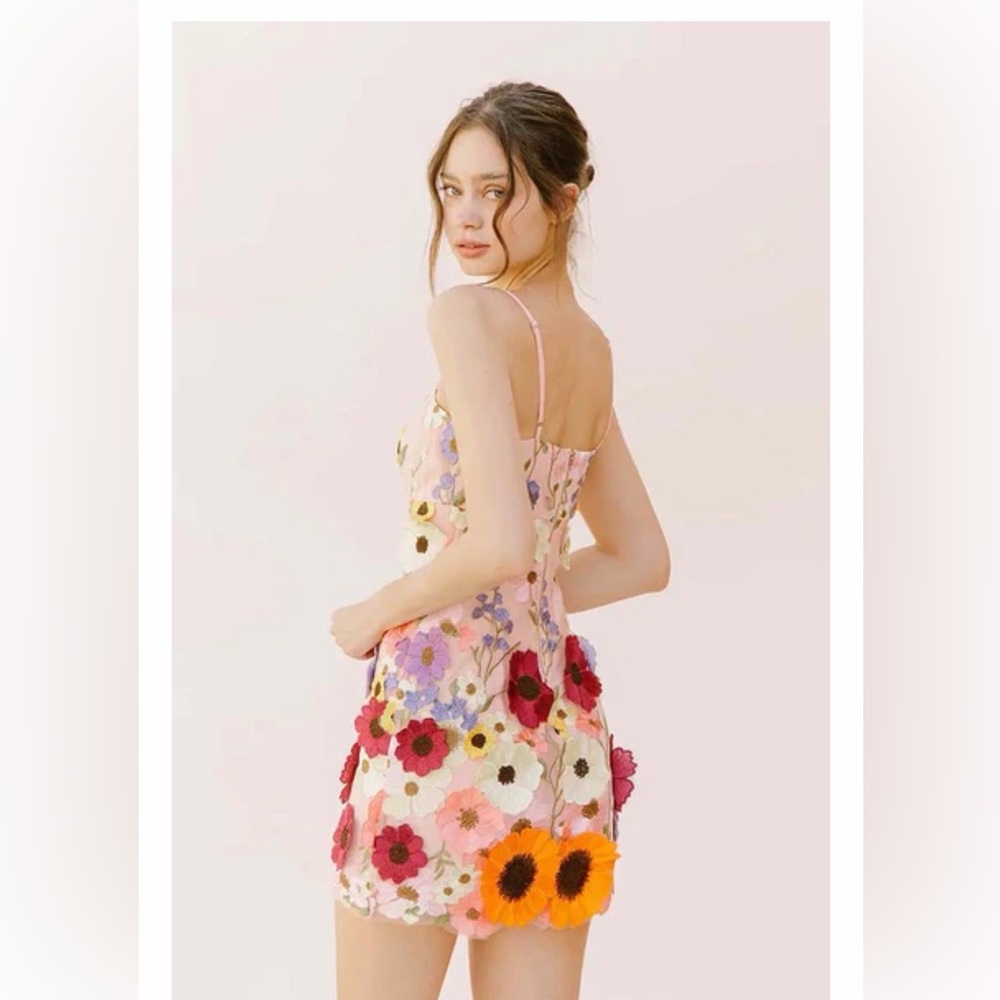 Storia Pink Floral Embroidered Mini Dress - Picture 2 of 12